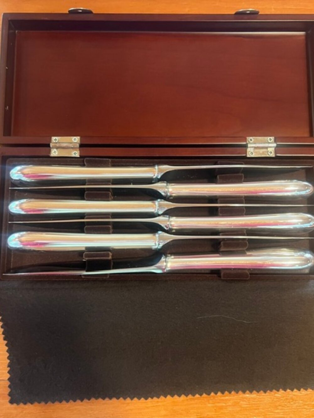 Christofle Cluny Silverplate Steak Knives Set of 6 w/ Wood Case